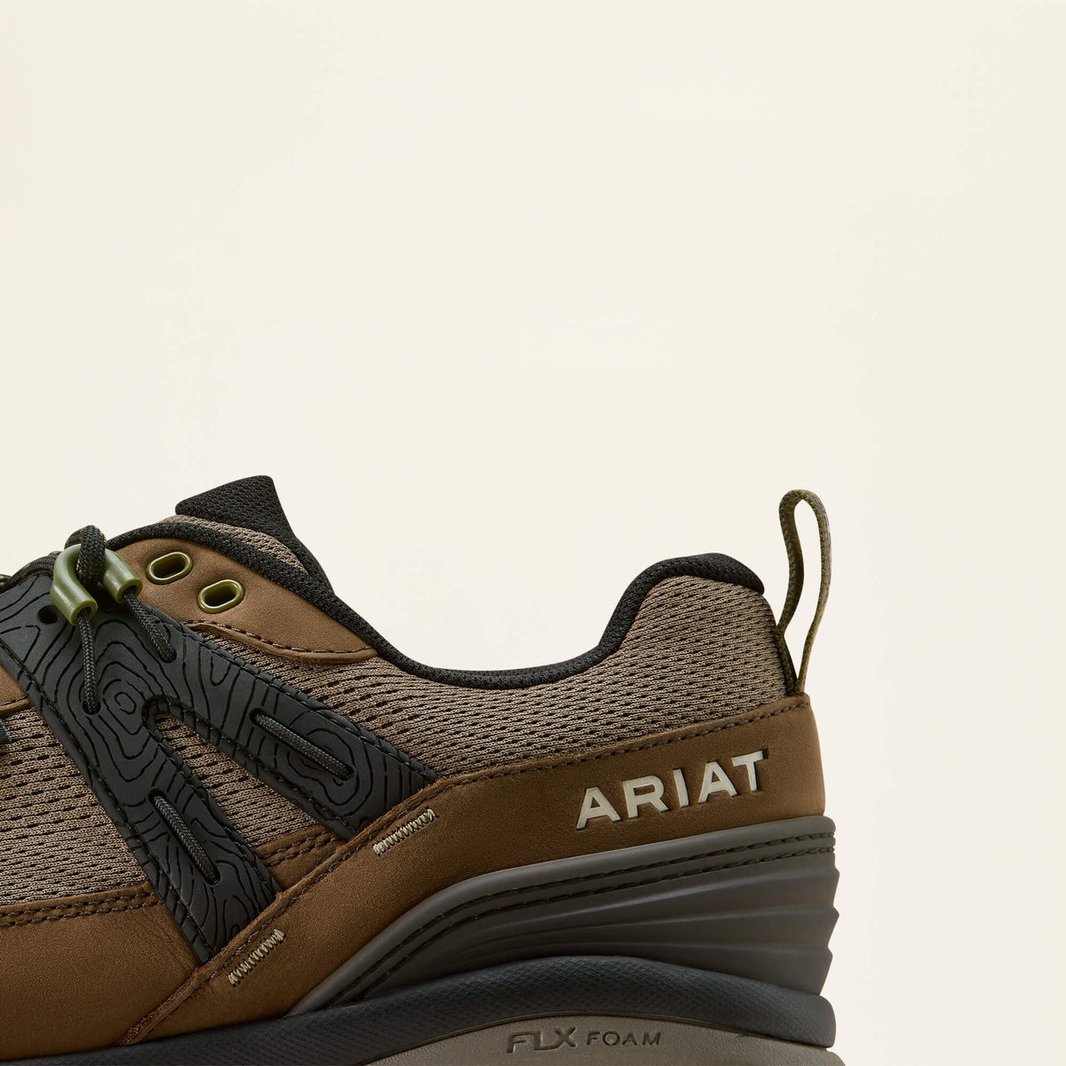 Ariat Trending | Traverse Low Waterproof Hiking Shoe