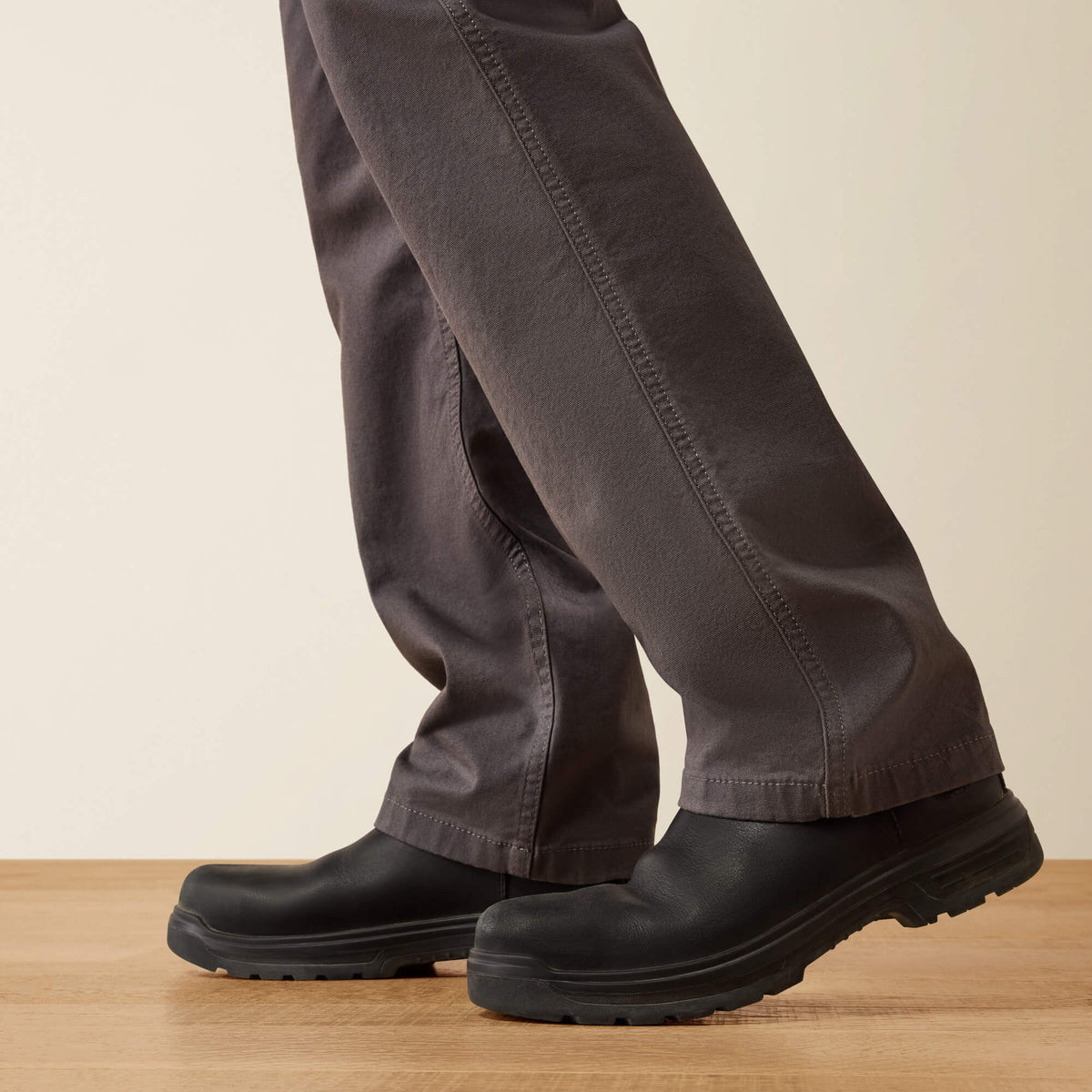 Ariat Value | Rebar M4 Relaxed Made Tough Cargo Straight Pant