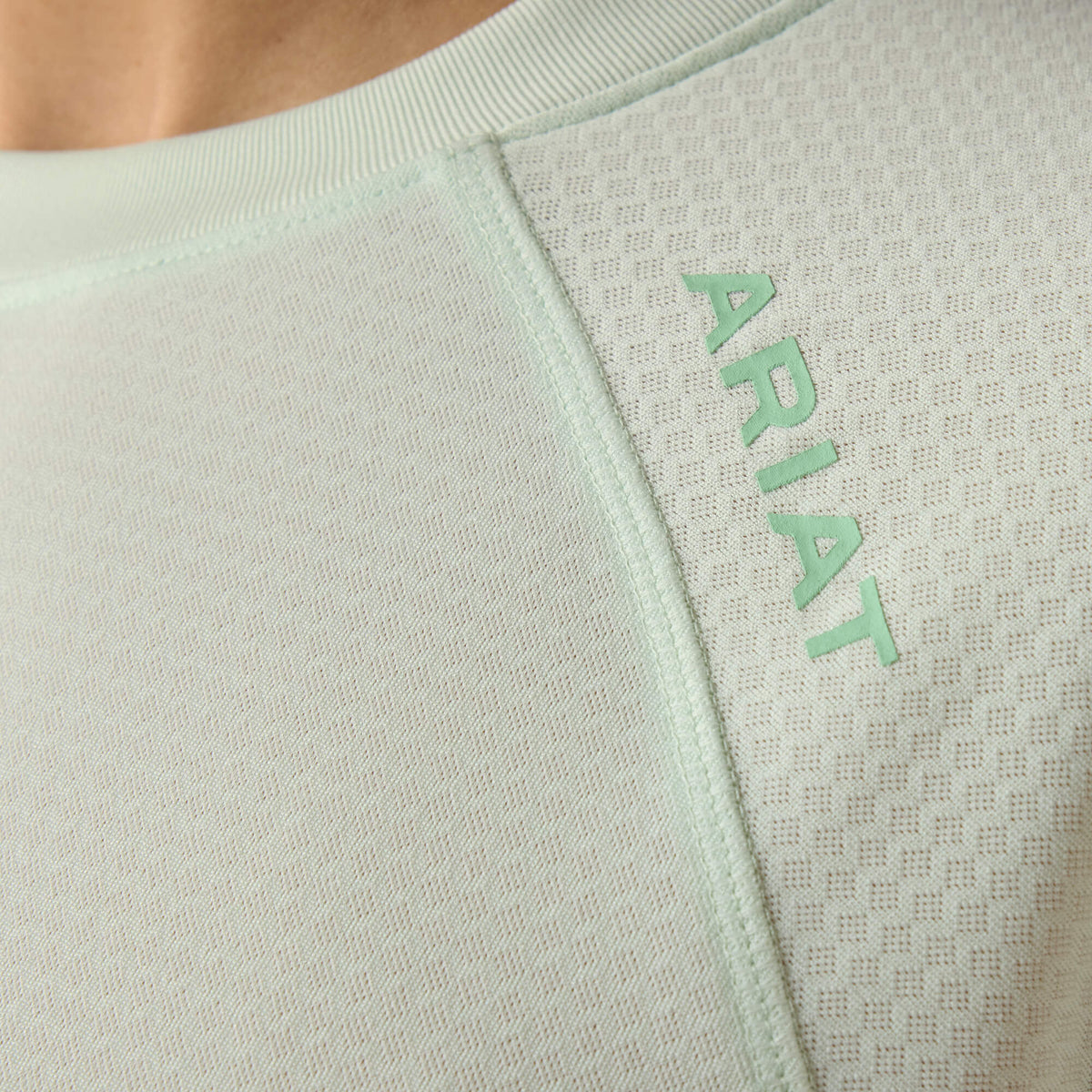 Ariat Signature | Rebar Heat Fighter Essential T-Shirt
