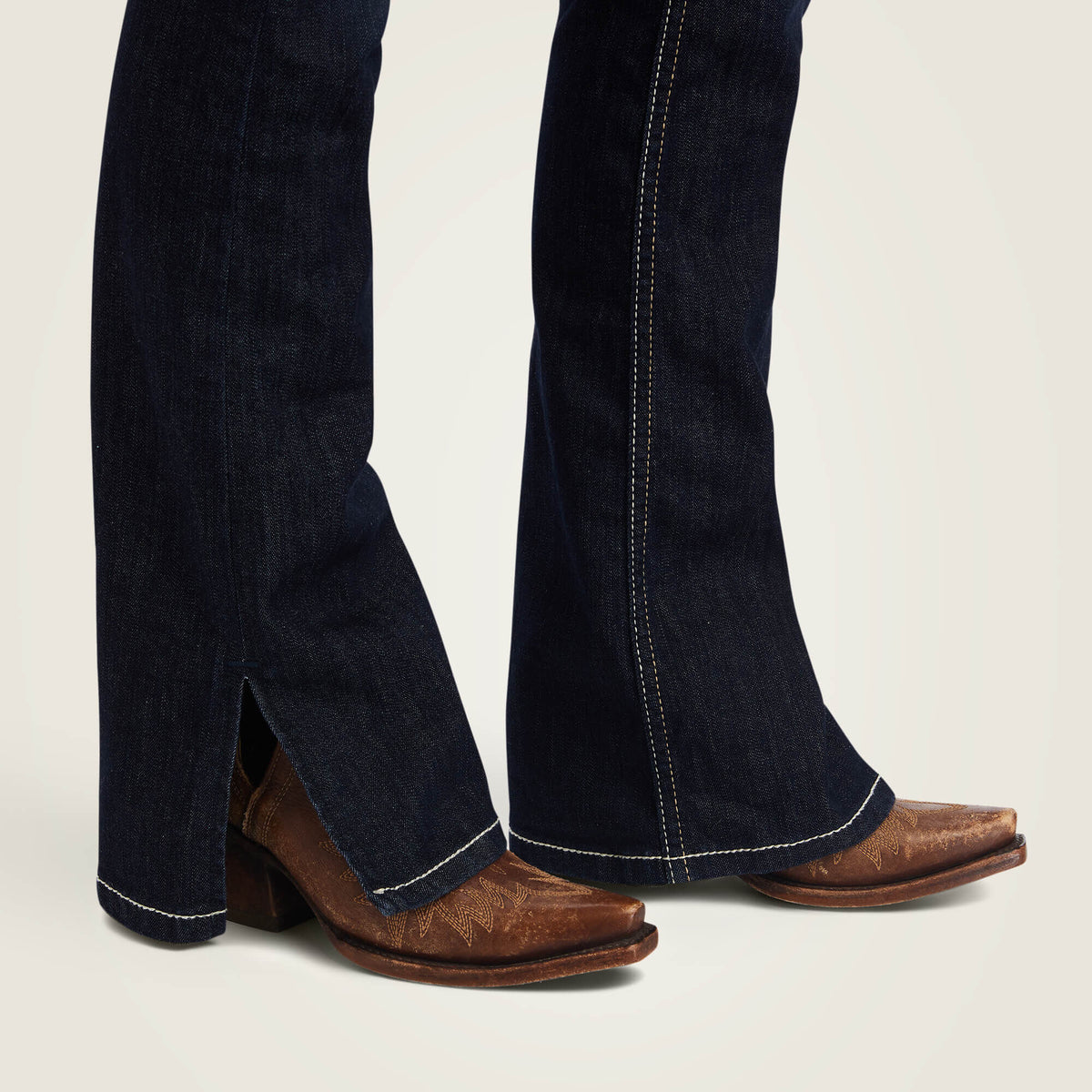 Ariat Featured | R.E.A.L. Perfect Rise Arrow Danna Boot Cut Jean