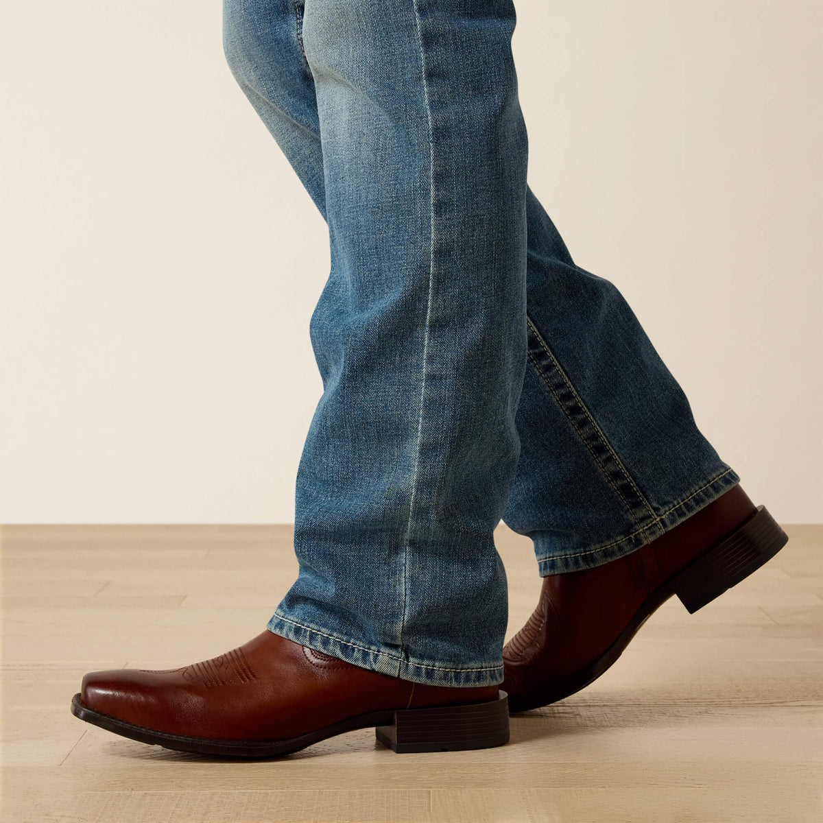Ariat Featured | M7 Rocker Stretch Stirling Stackable Straight Leg Jean