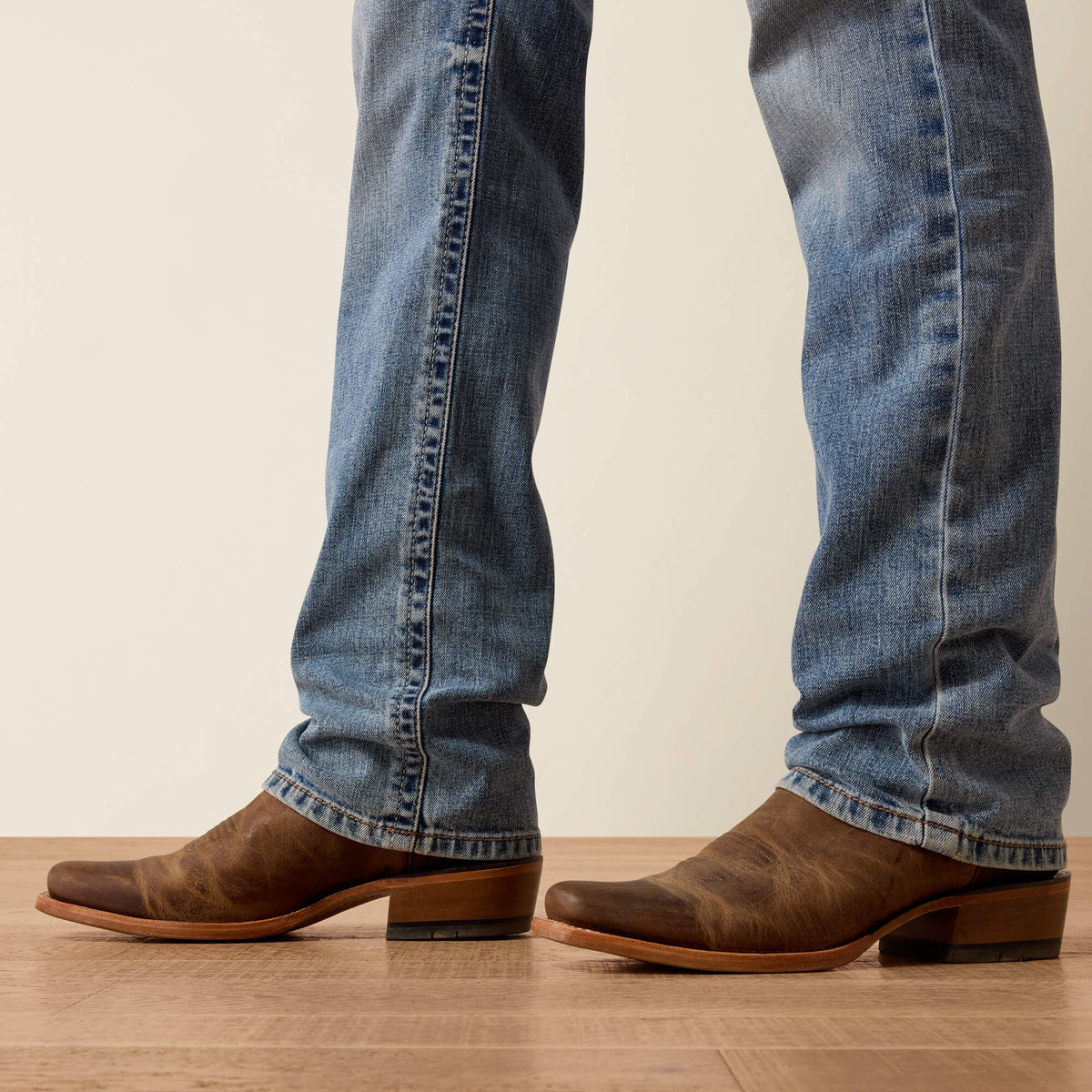 Ariat Sale | M7 Slim Bolt Straight Leg Jeans