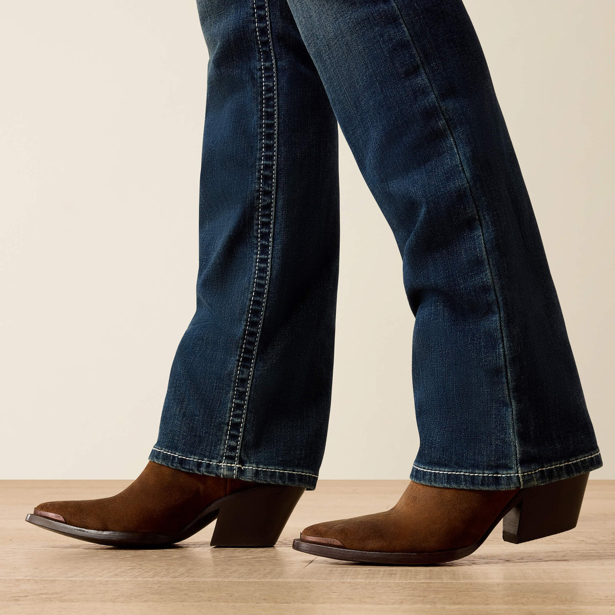 Ariat Best Price | R.E.A.L. Mid Rise Stretch Icon Stackable Straight Leg Jean