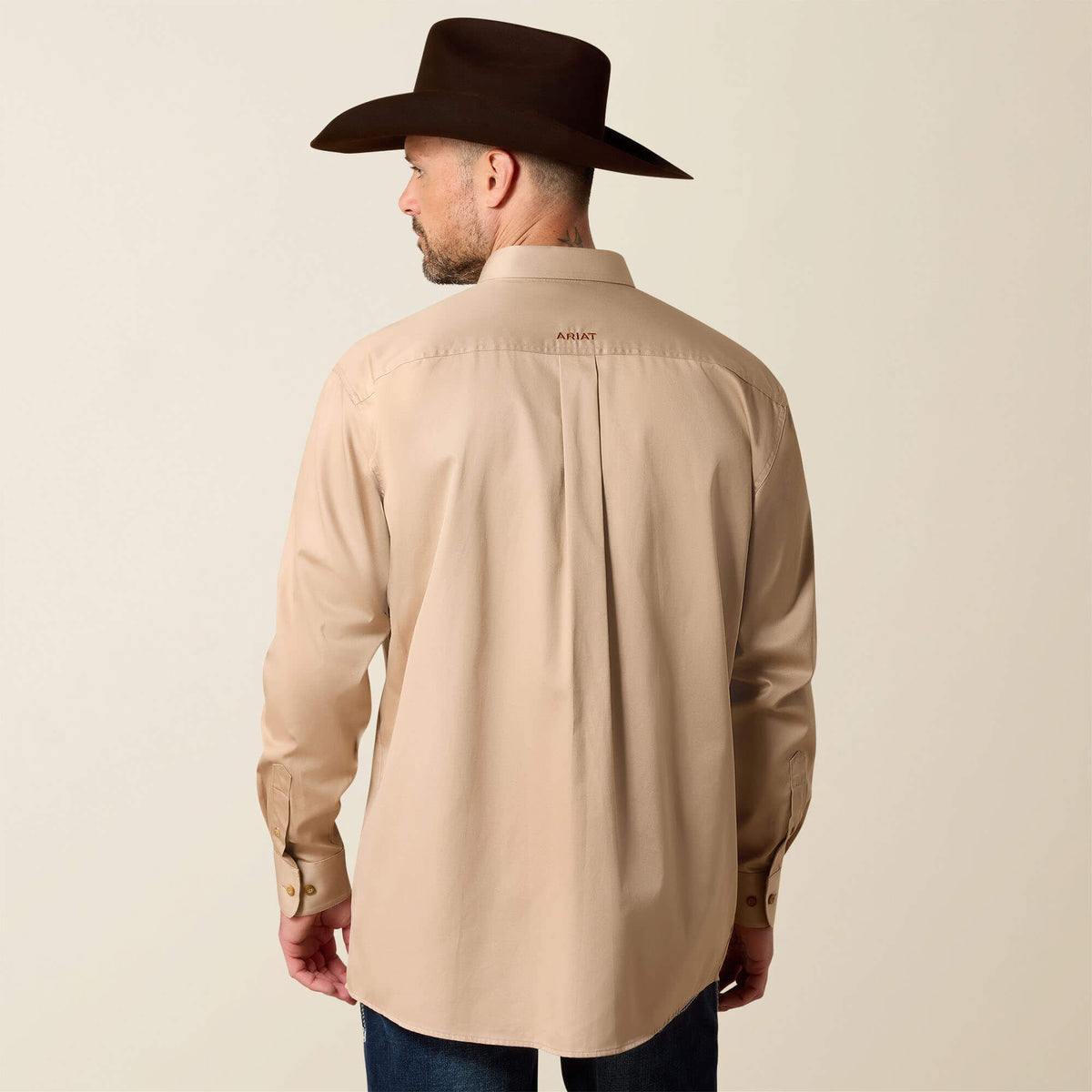 Ariat Signature | Solid Twill Classic Fit Shirt