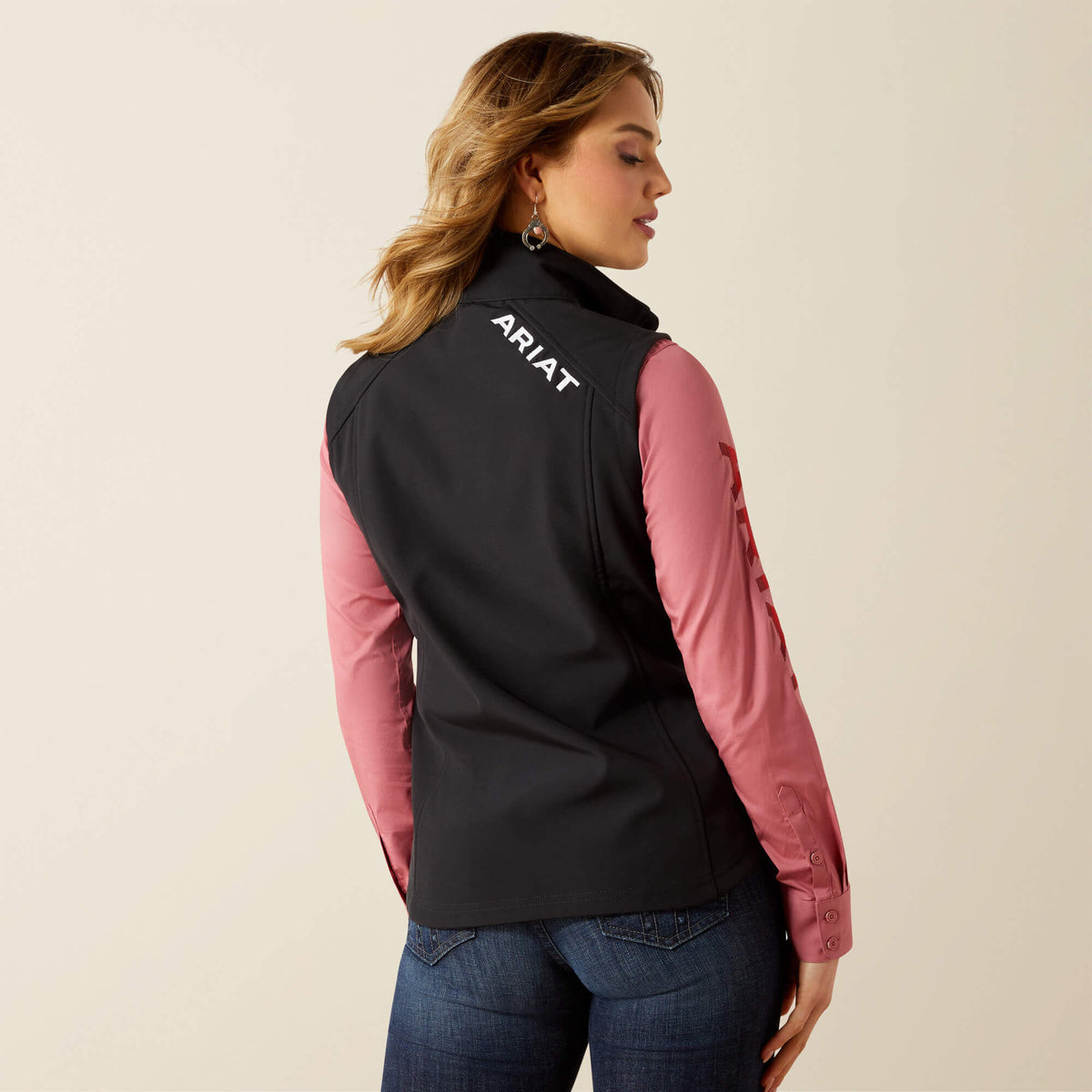 Ariat Deals | Ariat Logo Softshell Vest