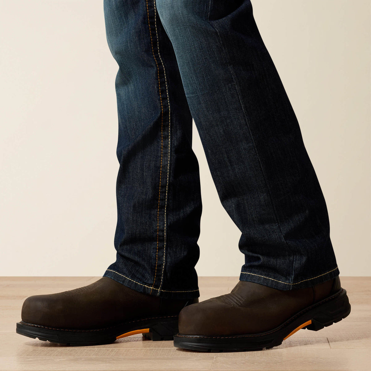 Ariat Quality | FR M4 Relaxed Stretch DuraLight Basic Boot Cut Jean