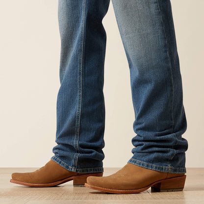 Ariat Essential | M2 Relaxed Stretch Legacy Boot Cut Jean