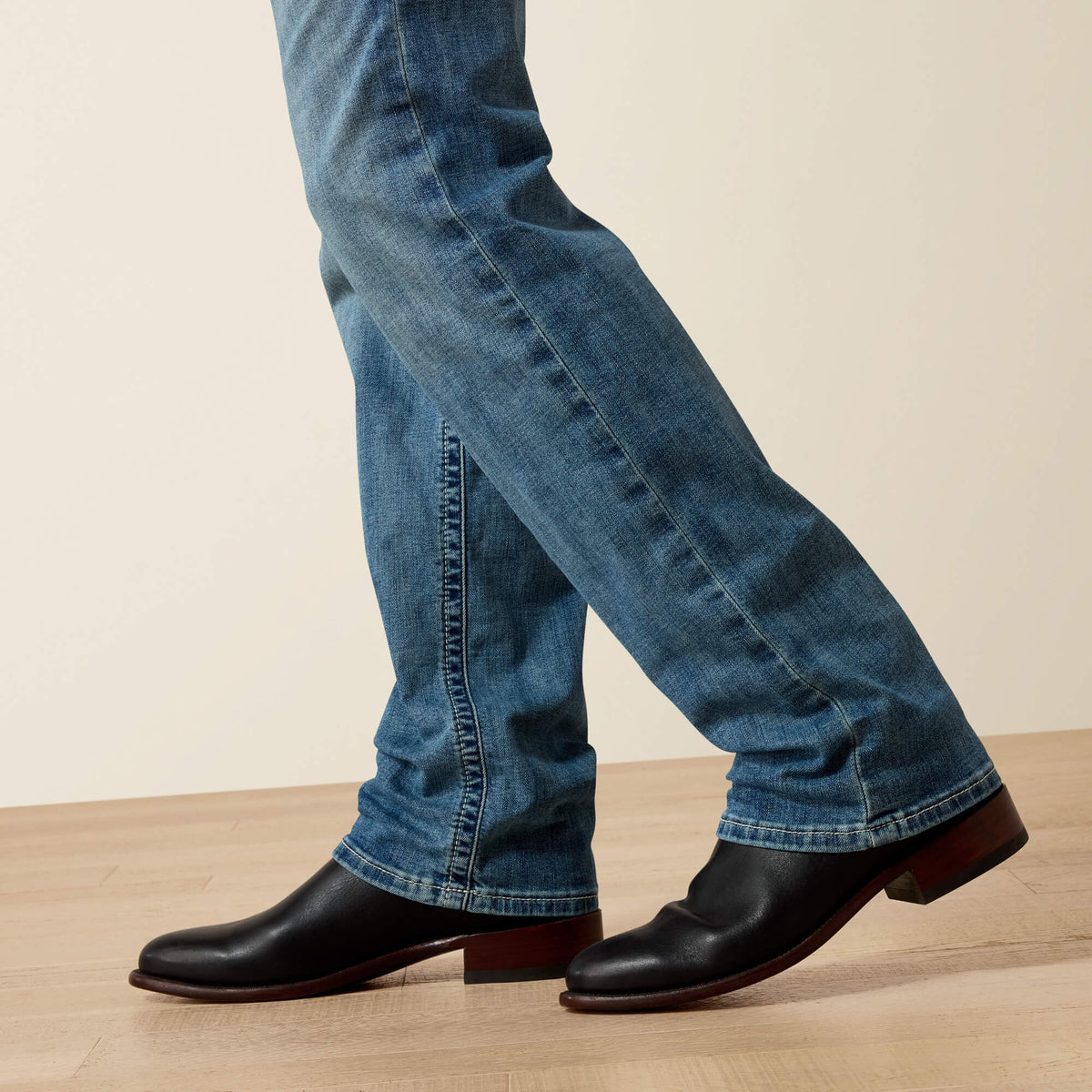 Ariat Classic | M7 Slim Wessley Straight Jean