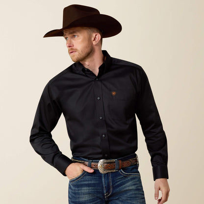 Ariat Value | Solid Twill Classic Fit Shirt