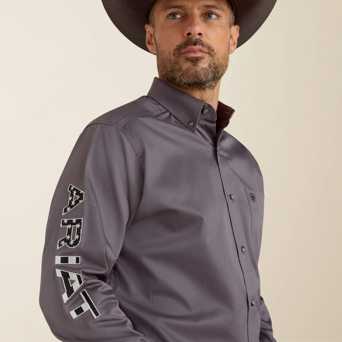 Ariat Popular | Team Logo Twill Classic Fit Shirt