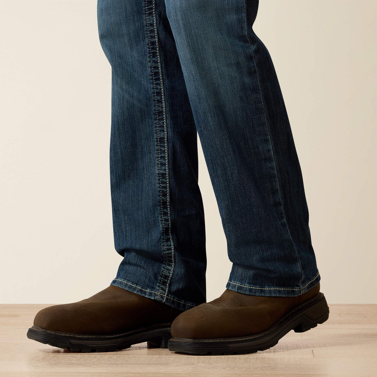 Ariat Discount | FR M4 Relaxed Stretch DuraLight Boundary Boot Cut Jean