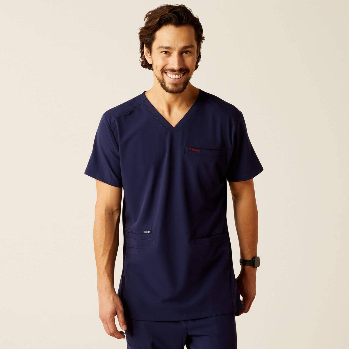 Ariat Essential | Derham 6 Pocket Scrub Top