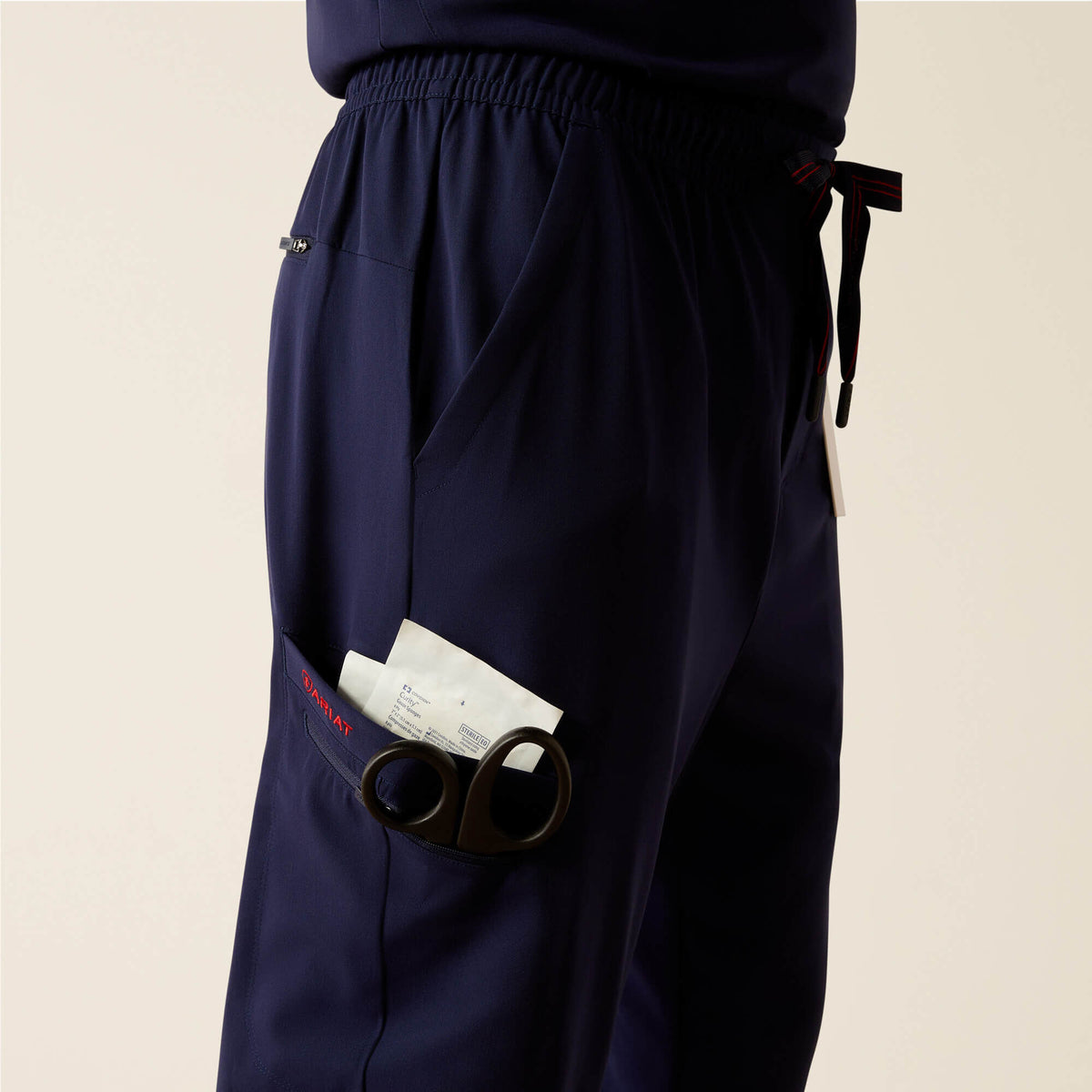 Ariat Essential | Drew Cargo Stretch Jogger Scrub Pant