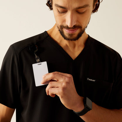 Ariat Premium | Derham 6 Pocket Scrub Top