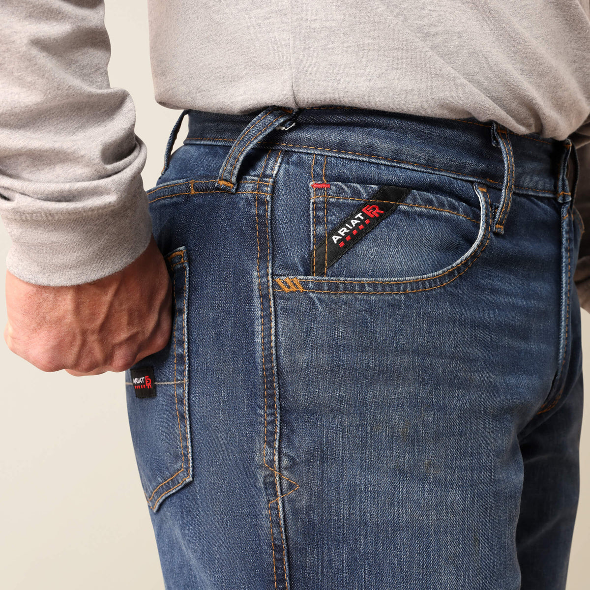 Ariat Value | FR M5 Straight Enduro DuraStretch Straight Leg Jeans