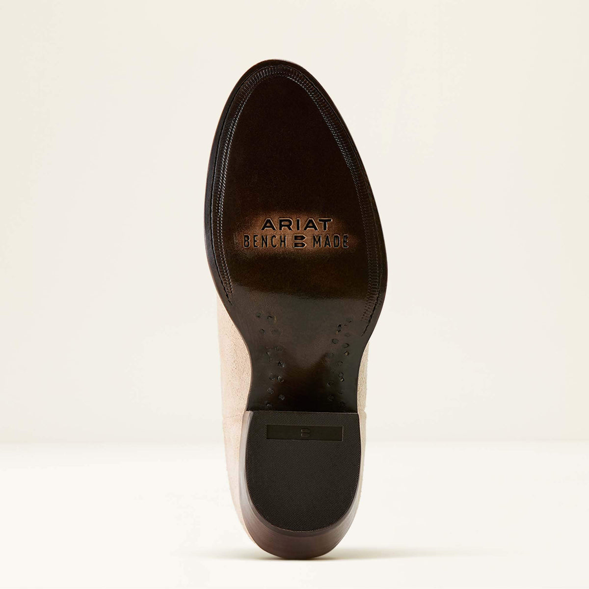 Ariat Value | Bench Made Eleanor Almond Toe Chelsea Boot