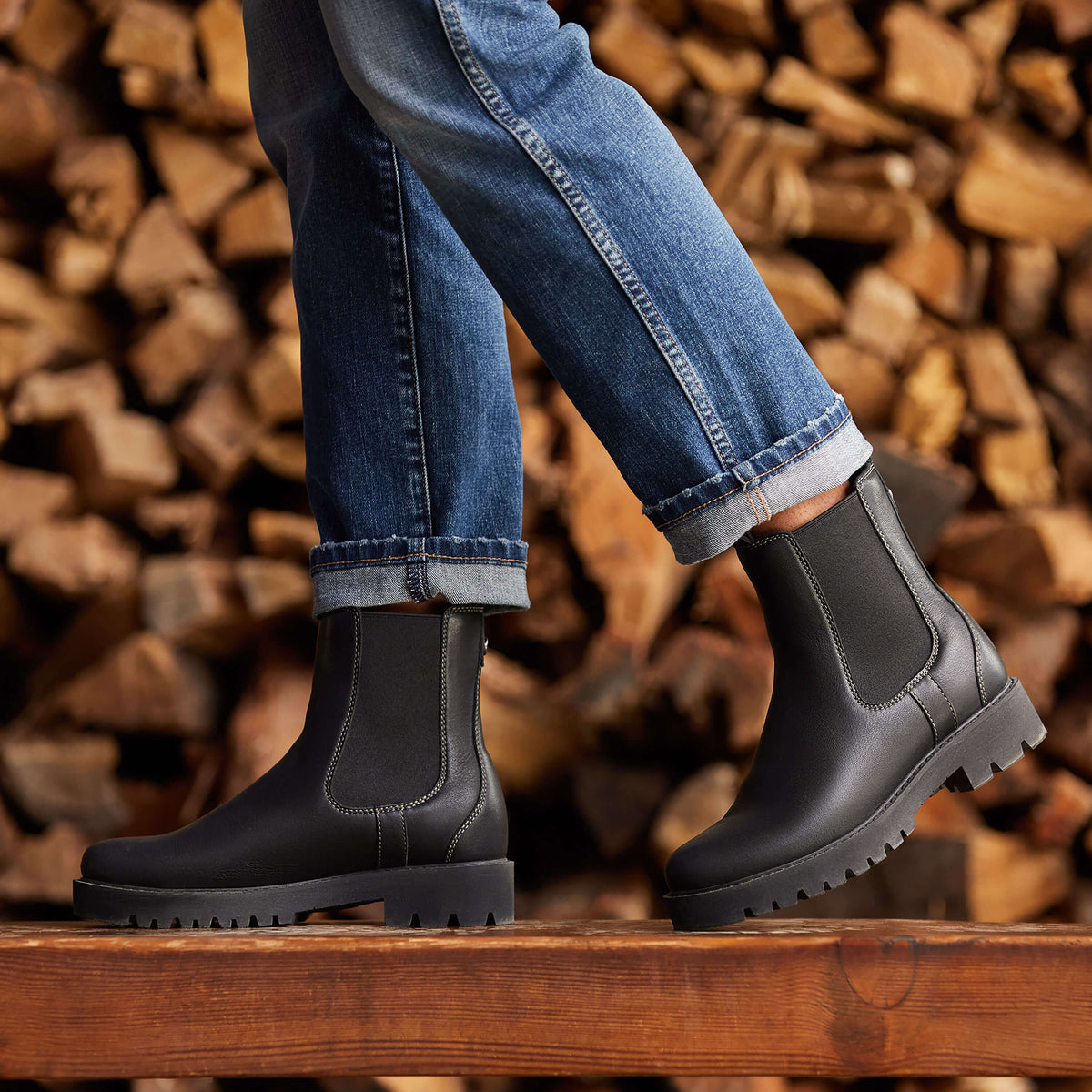 Ariat Everyday | Wexford Lug Mid Waterproof Chelsea Boot