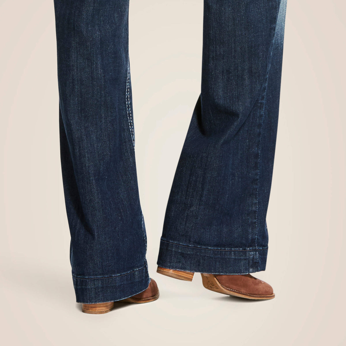 Ariat Featured | Mid Rise Entwined Trouser Jeans
