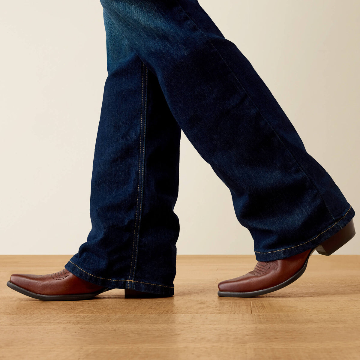 Ariat Quality | High Rise Ballary Boot Cut Jean