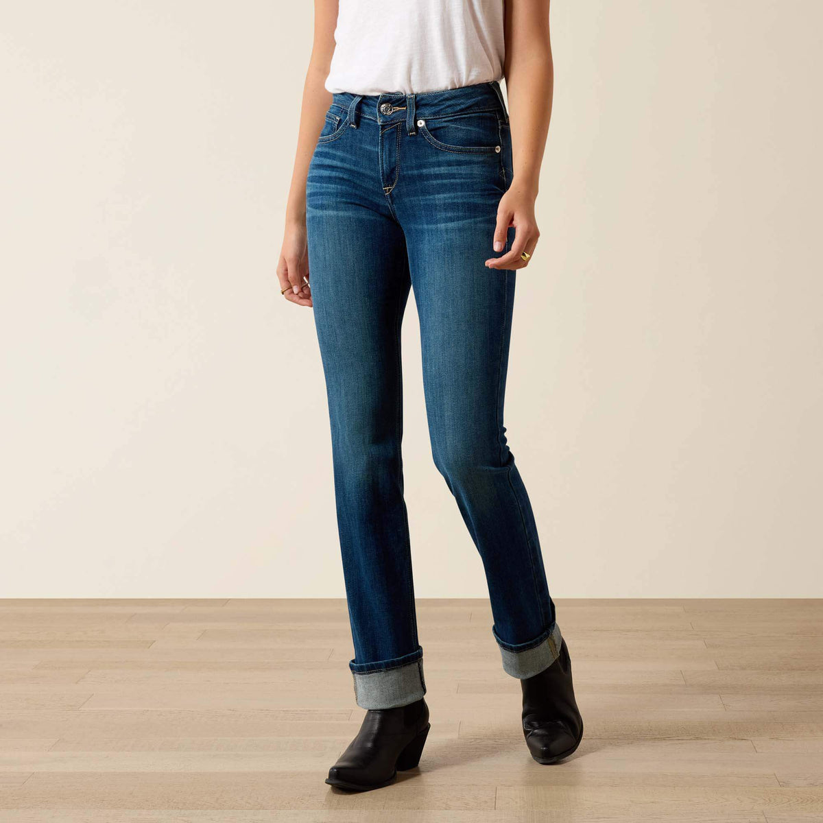 Ariat Featured | Perfect Rise Abby Straight Leg Jean