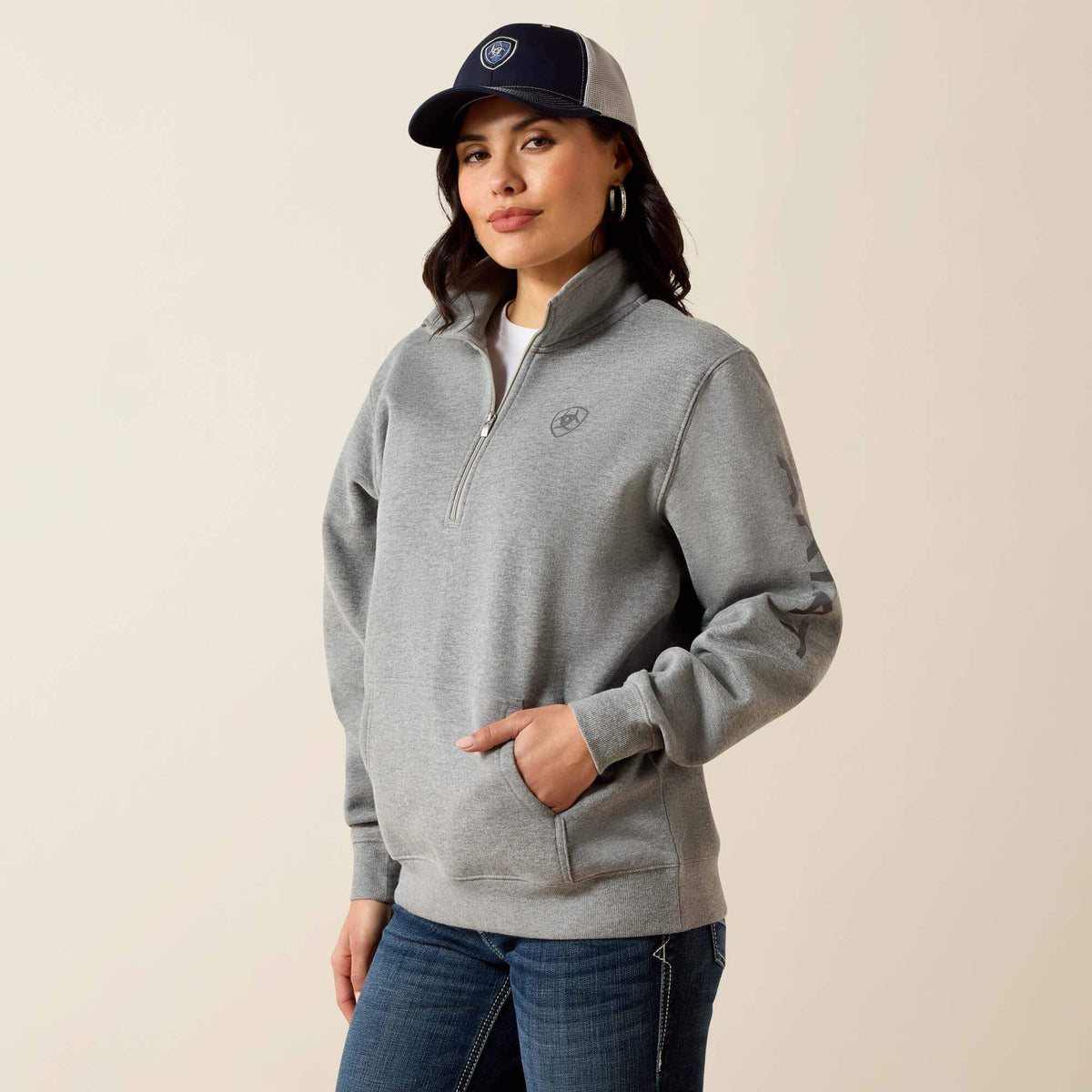 Ariat Featured | Foundation Logo 1/2 Zip Sweatshirt