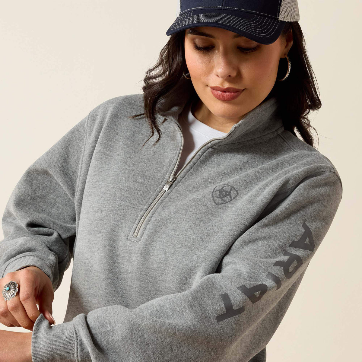 Ariat Featured | Foundation Logo 1/2 Zip Sweatshirt