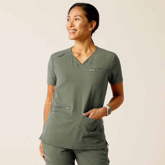 Ariat Smart Buy | Clara 6 Pocket Scrub Top