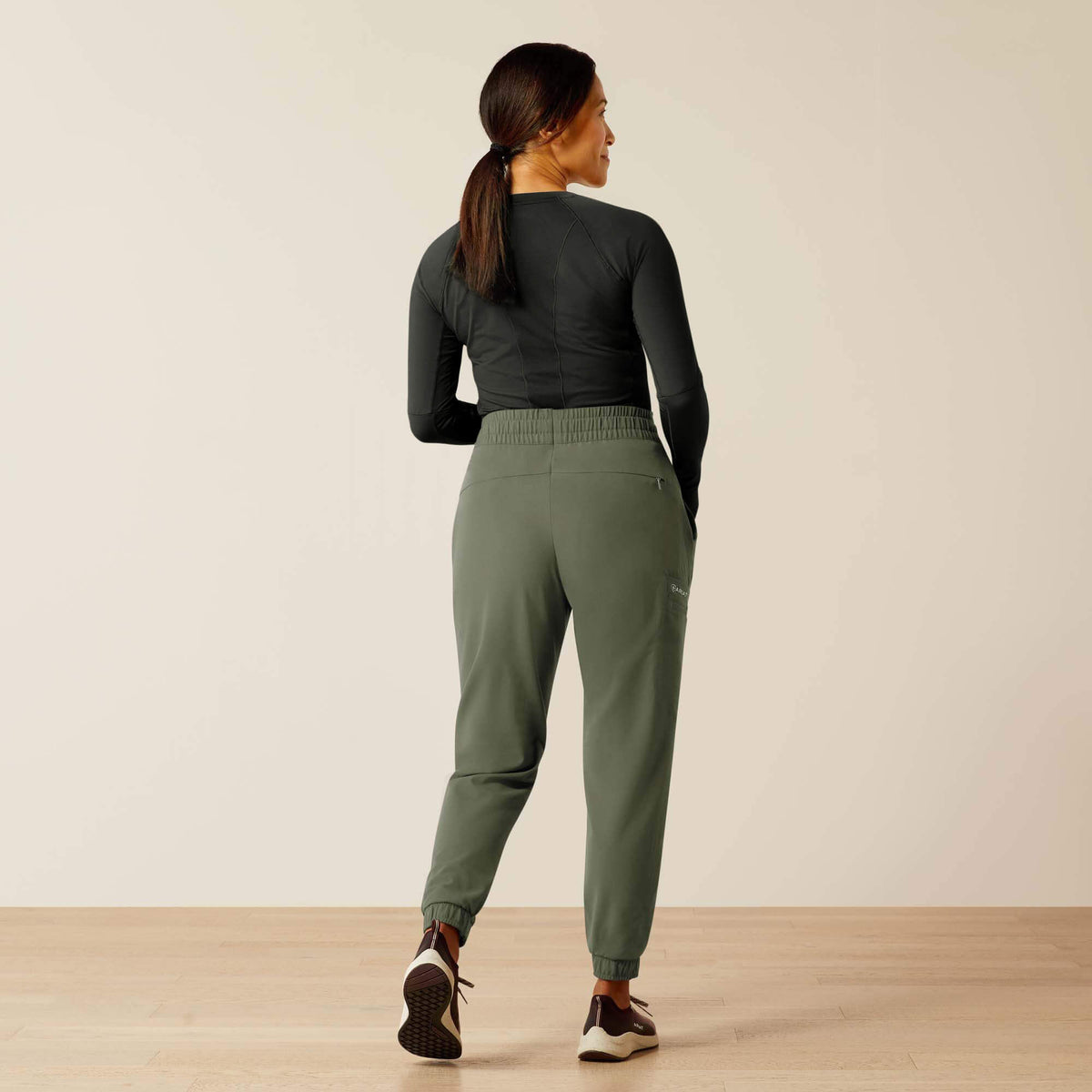 Ariat Signature | Blackwell Cargo Stretch Jogger Scrub Pant