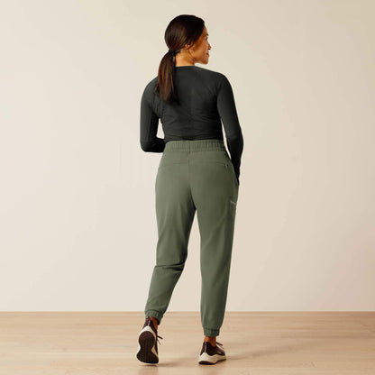 Ariat Signature | Blackwell Cargo Stretch Jogger Scrub Pant