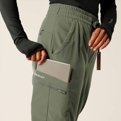 Ariat Signature | Blackwell Cargo Stretch Jogger Scrub Pant