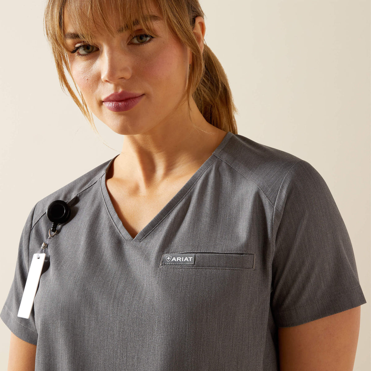 Ariat Classic | Clara 6 Pocket Scrub Top