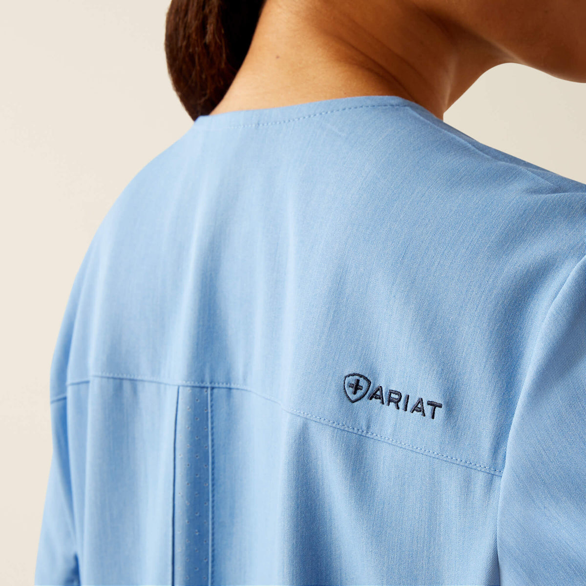 Ariat Customer Favorite | Clara 6 Pocket Scrub Top