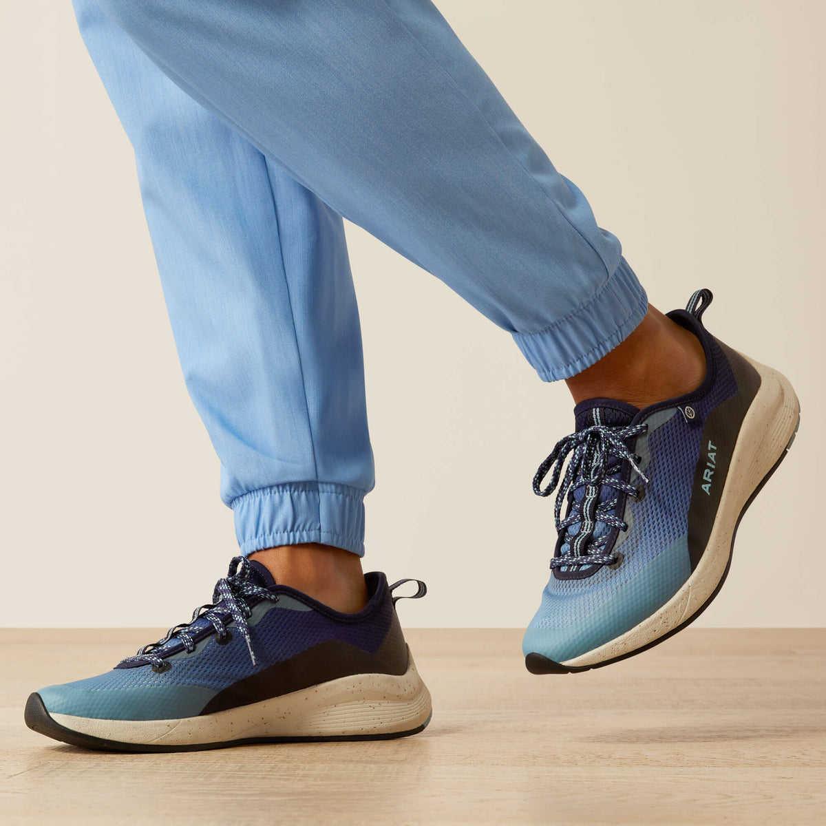 Ariat New | Blackwell Cargo Stretch Jogger Scrub Pant