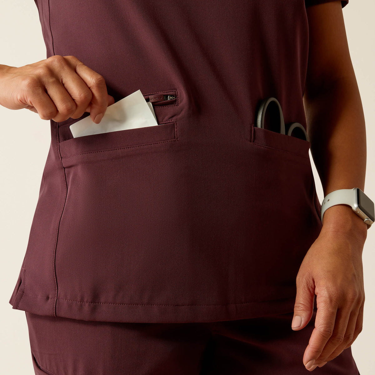 Ariat Best Seller | Clara 6 Pocket Scrub Top