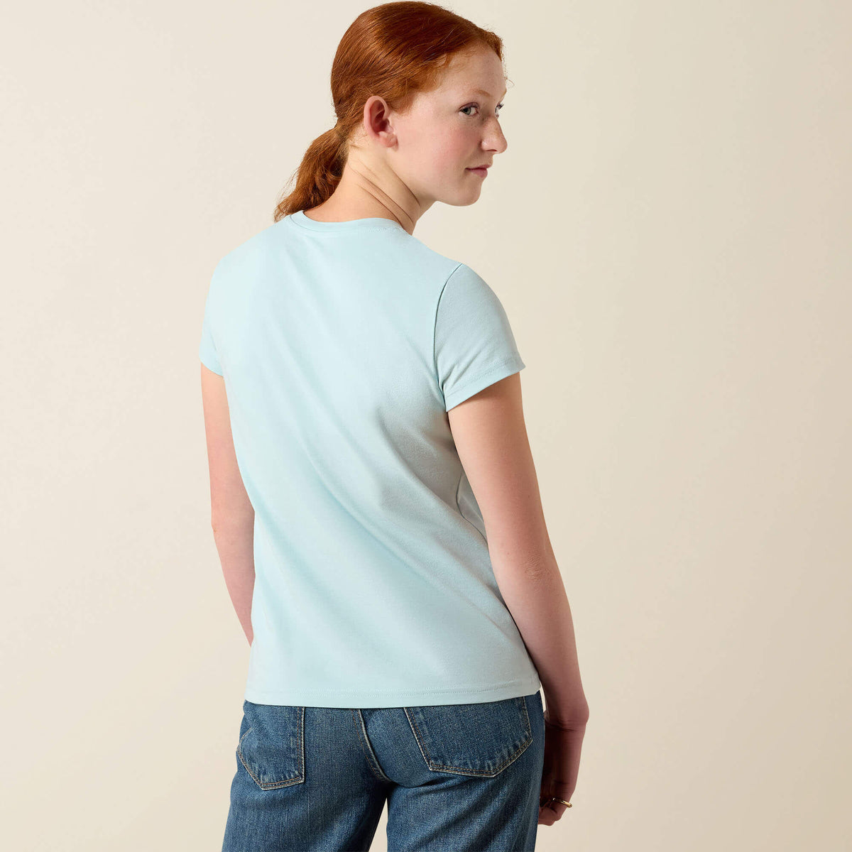 Ariat Top Pick | Vertical Logo T-Shirt