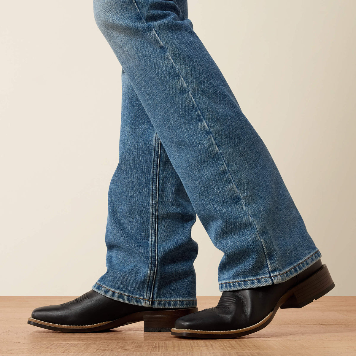 Ariat Trusted | Perfect Rise Acclimatize Nayelli Boot Cut Jean