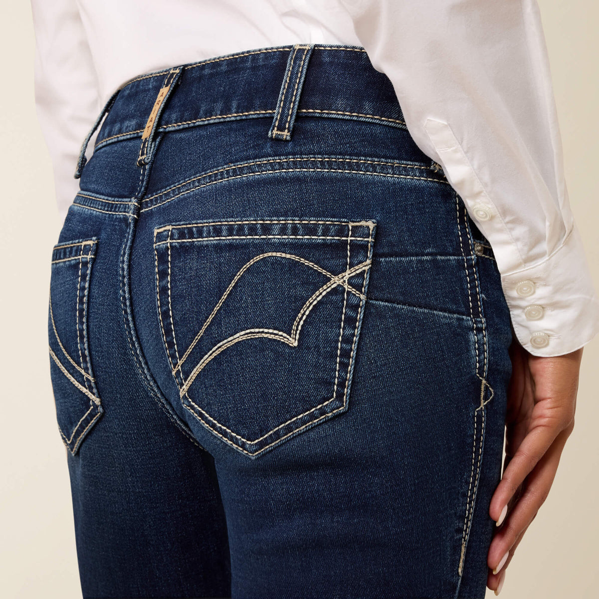 Ariat Value | Perfect Rise Acclimatize Parker Straight Leg Jeans