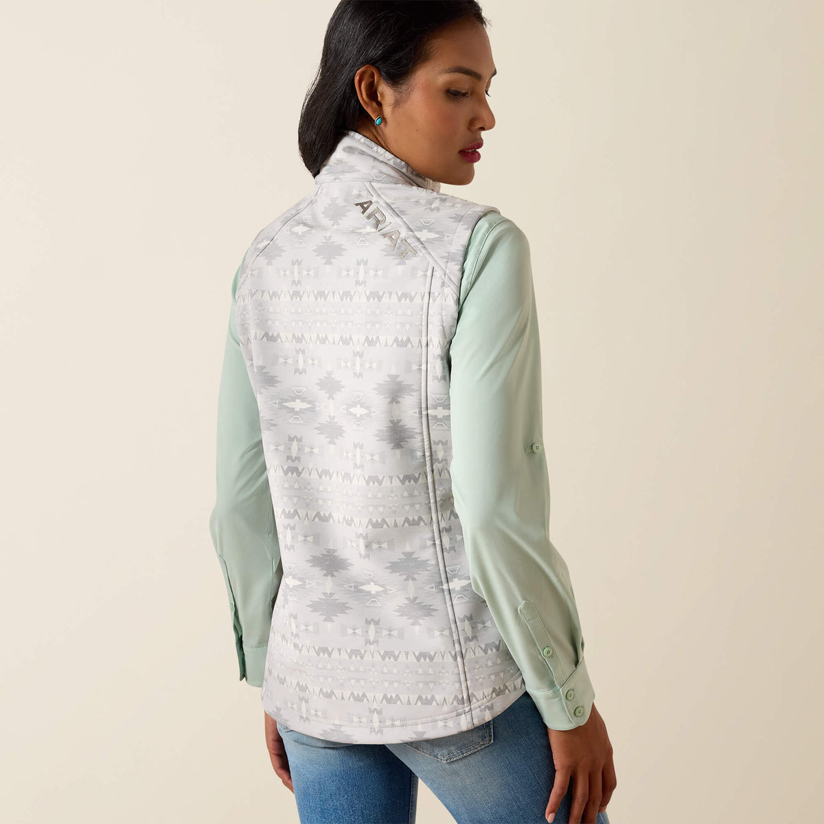Ariat Discount | Ariat Logo Softshell Vest