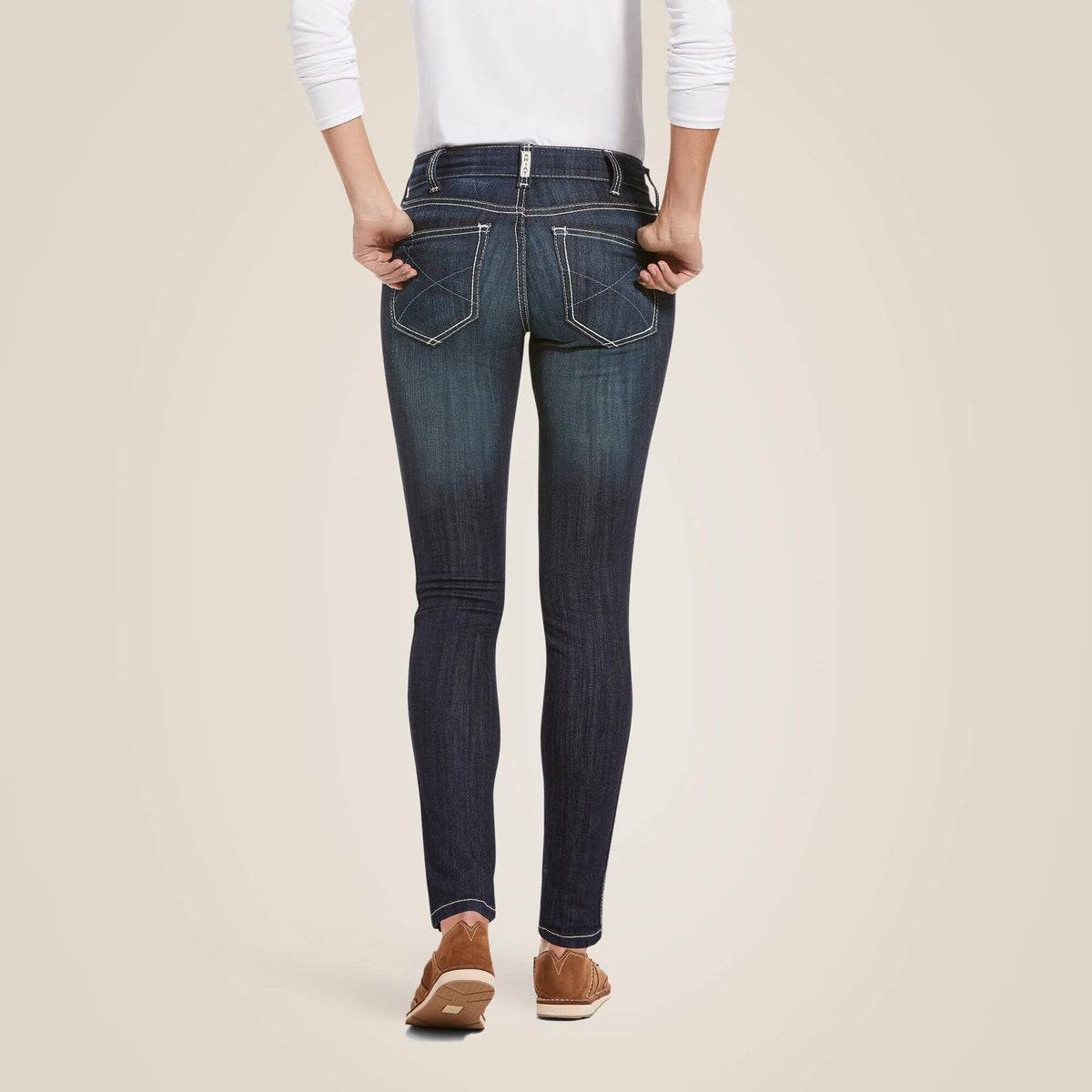 Ariat New | Mid Rise Outseam Ella Skinny Jean