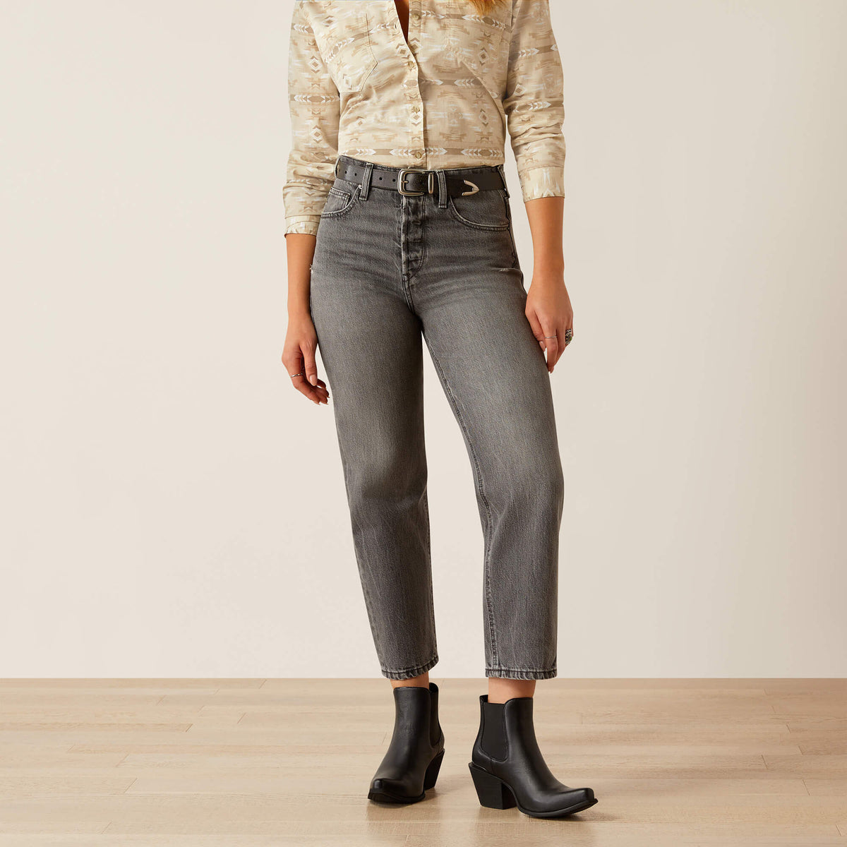 Ariat Signature | Ultra High Rise Jazmine Tomboy Relaxed Straight Leg Jeans
