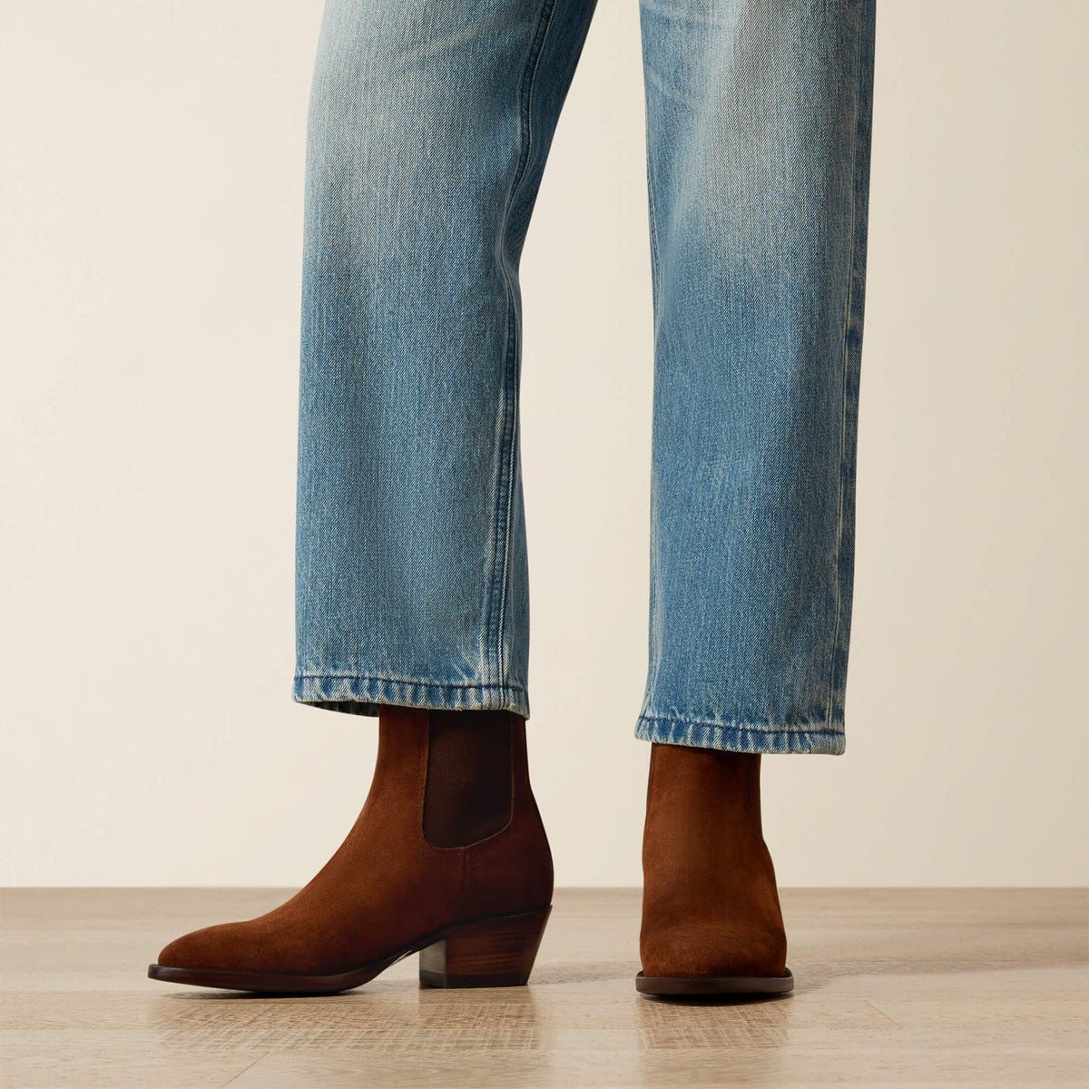 Ariat Great Value | Ultra High Rise Cheyenne Yoke Tomboy Straight Leg Jean