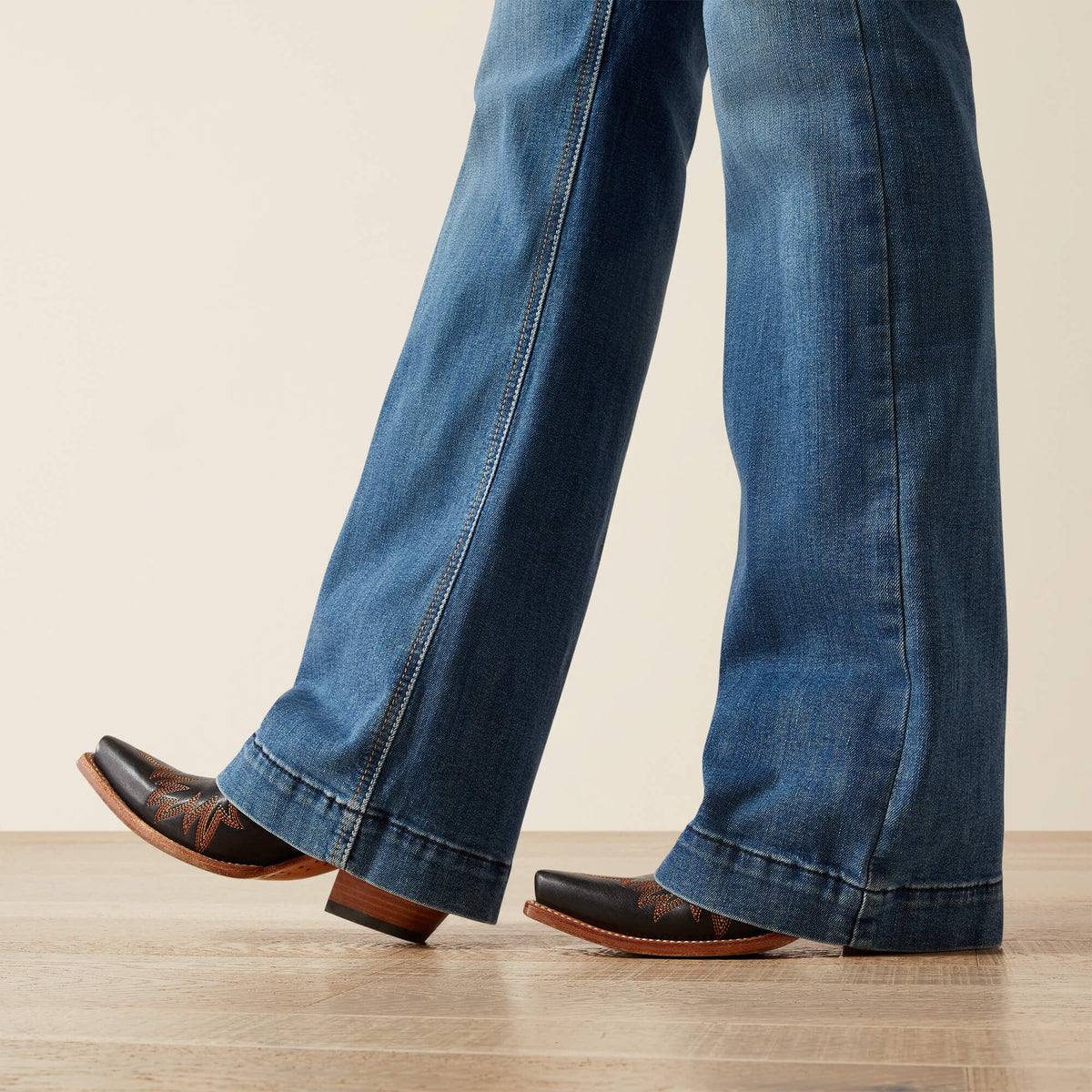 Ariat Signature | Perfect Rise Isabelle Wide Trouser Jeans