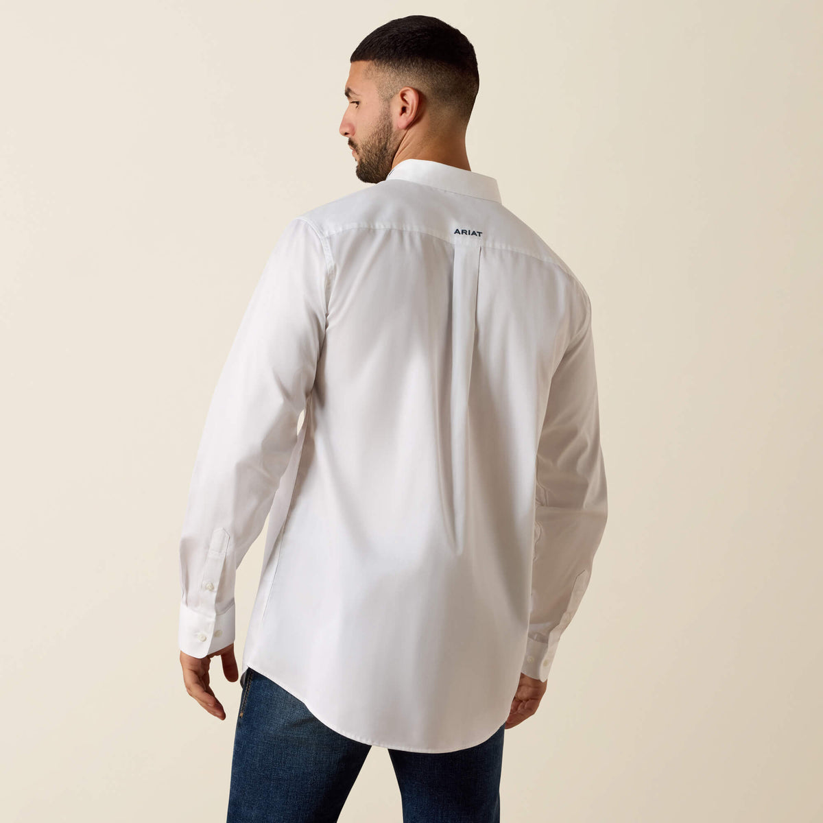 Ariat Popular | Team Logo Lightweight Twill Fitted Shirt