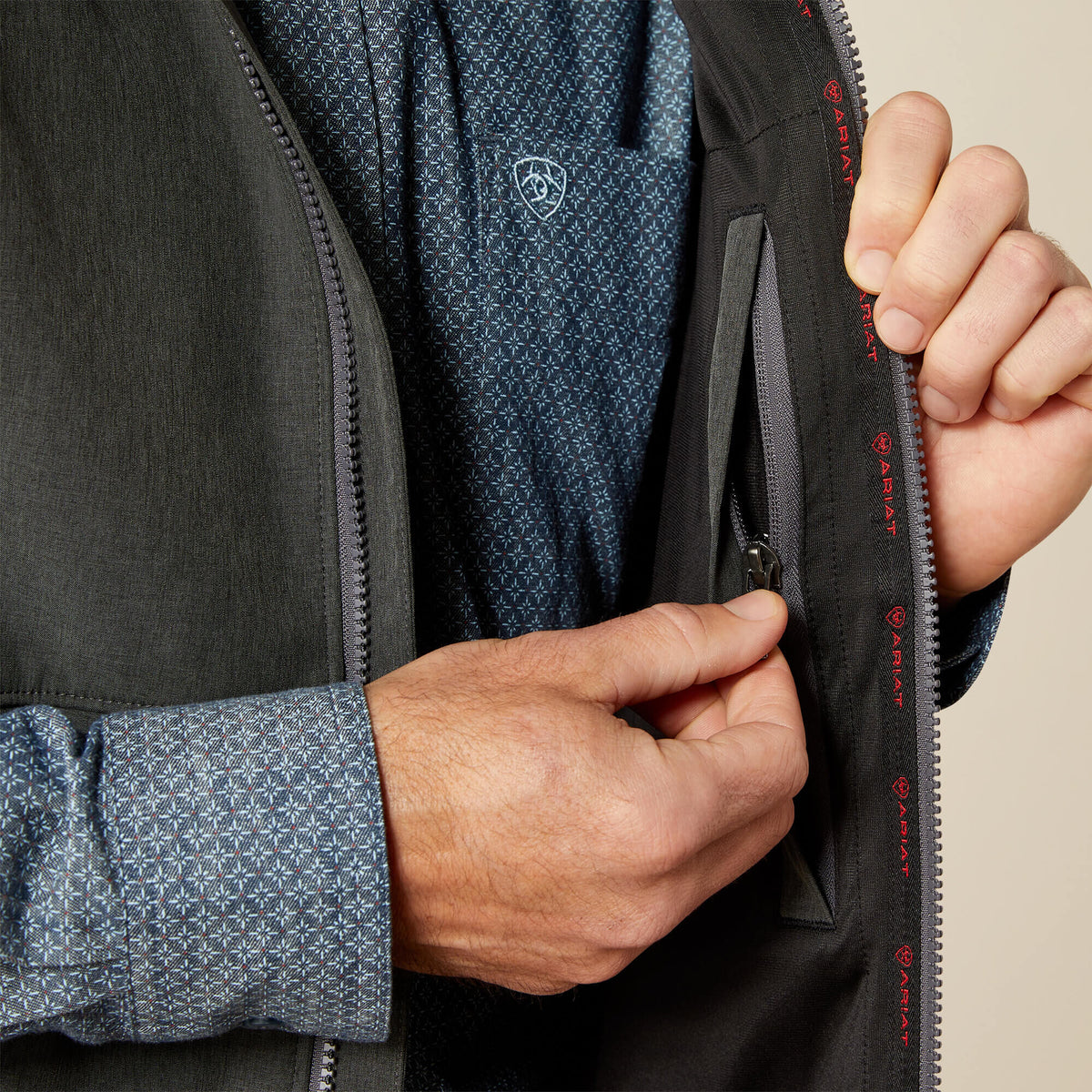Ariat Customer Favorite | Logo Softshell Vest