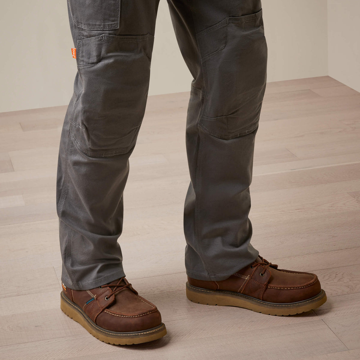 Ariat Best Seller | Rebar M5 Straight Made Tough Knee Guardian Straight