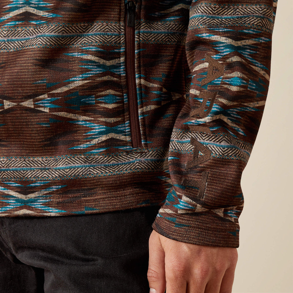 Ariat Value | Caldwell Logo 1/4 Zip Sweater