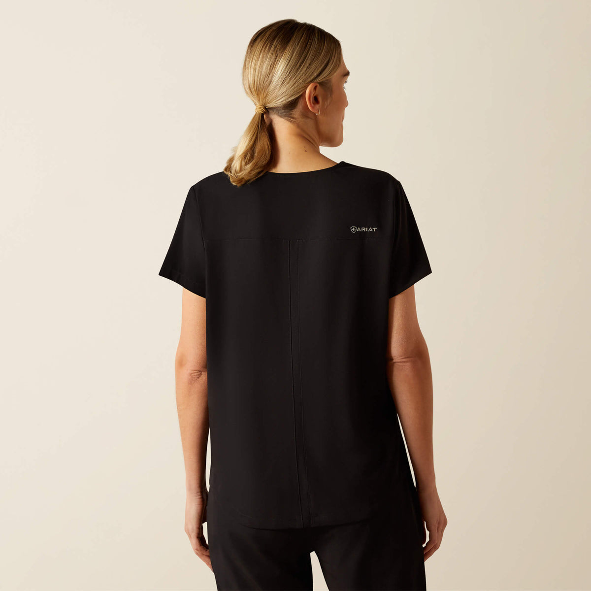 Ariat Top Pick | Beth Basic Scrub Top