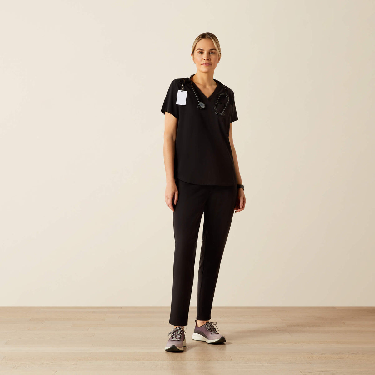 Ariat Top Pick | Beth Basic Scrub Top
