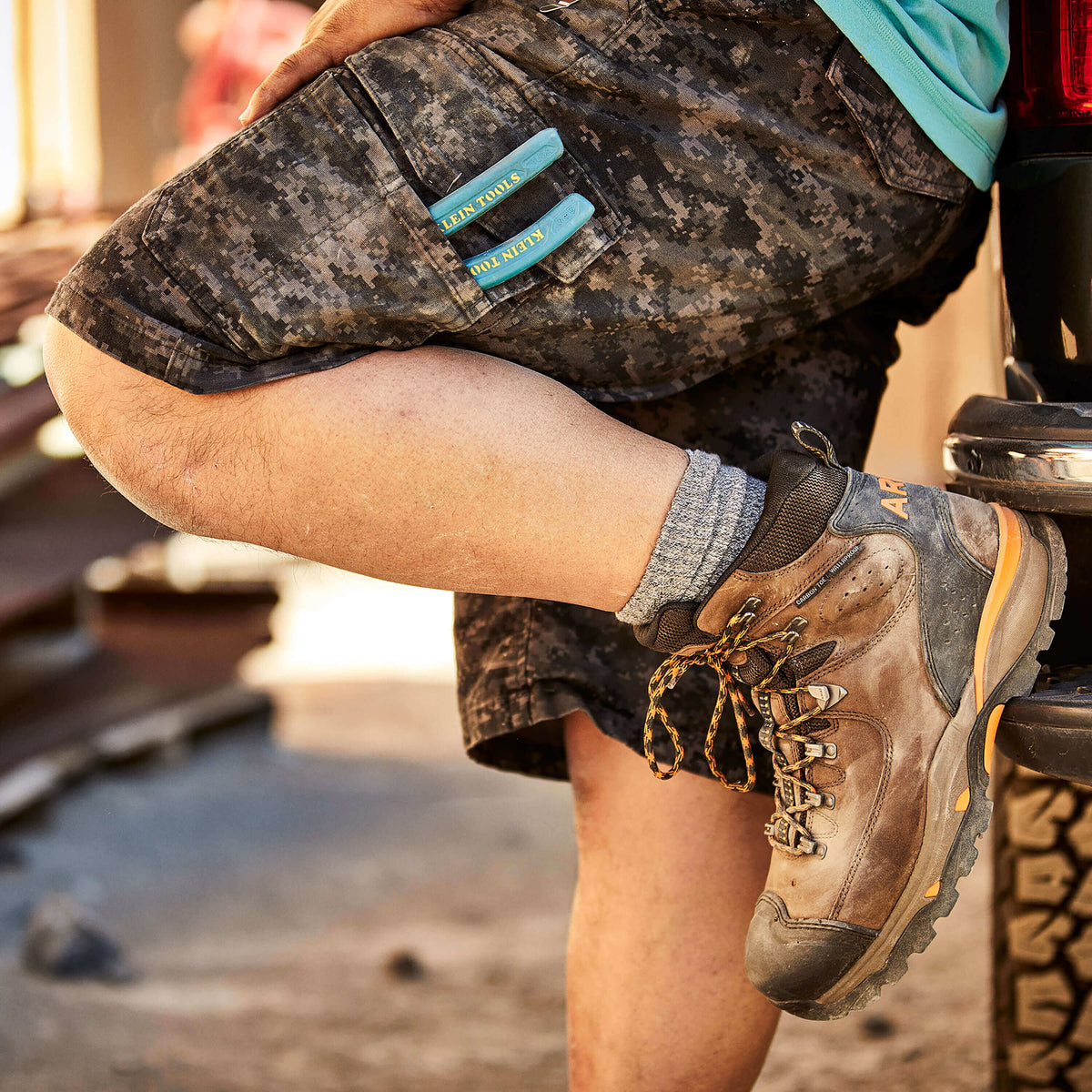 Ariat Latest | Endeavor 6" Waterproof Carbon Toe Work Boot