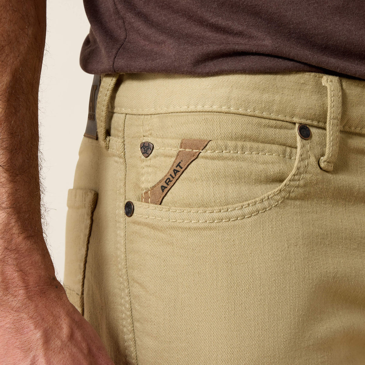 Ariat Classic | M7 Grizzly Straight Jean